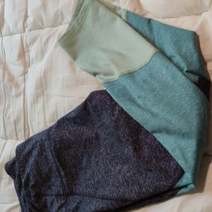 EUC workout leggings, size XL